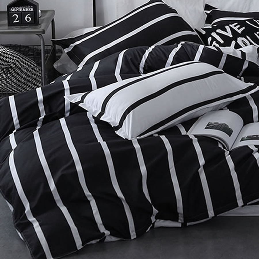 Black and White Bed Set - Twin 3 Piece Set: image 3