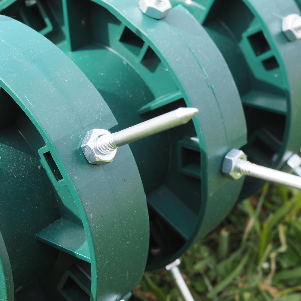 Rolling Aerator: image 6